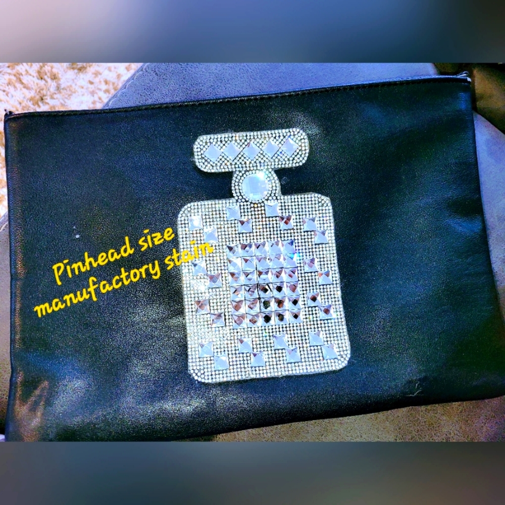 ELEGANT BAM FOREVER clutch